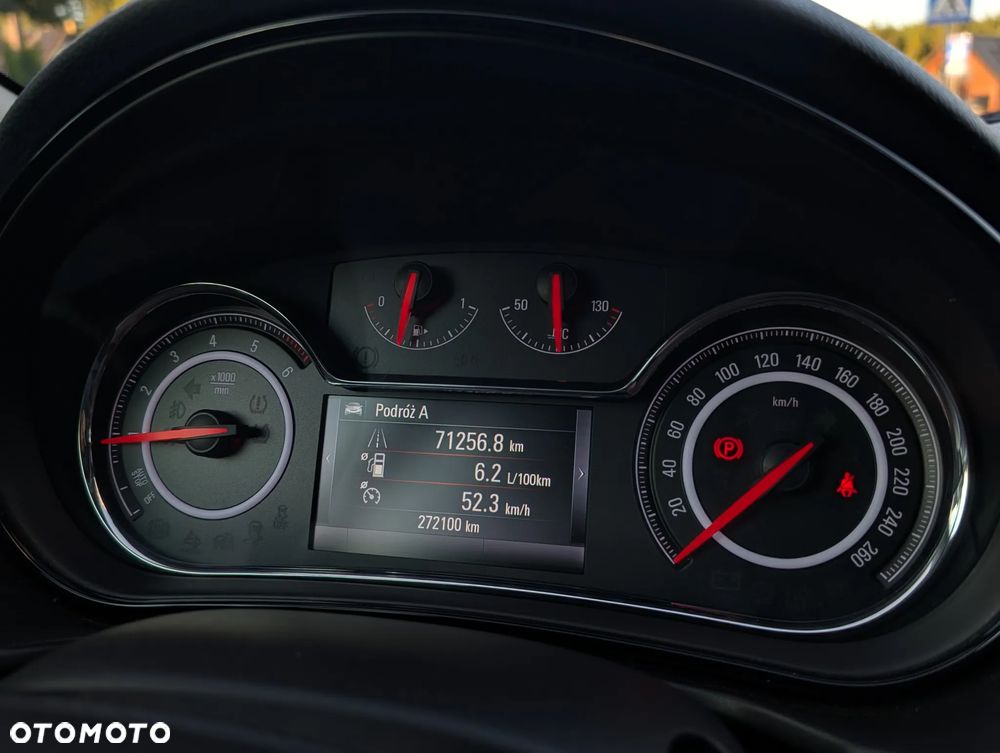 Opel Insignia 2.0 CDTI EcoFLEX S&S - 19