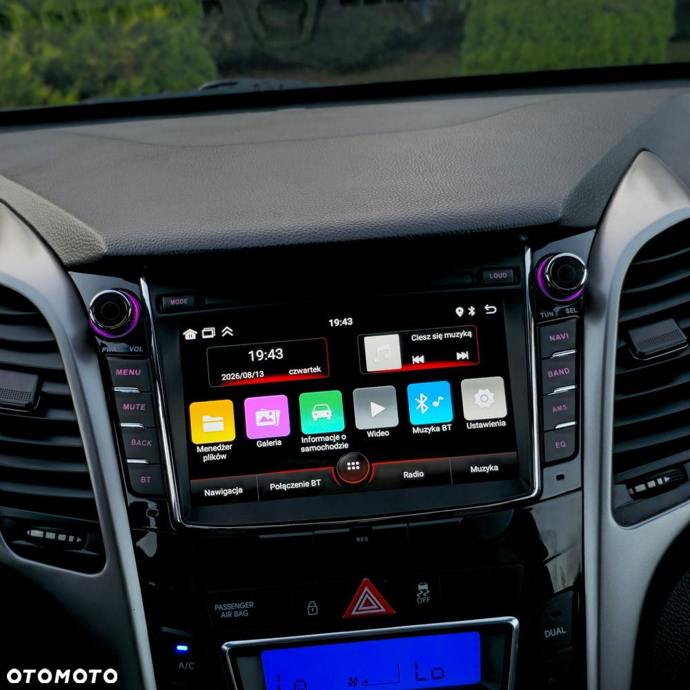Hyundai i30 blue Kombi 1.6 GDi Passion - 33