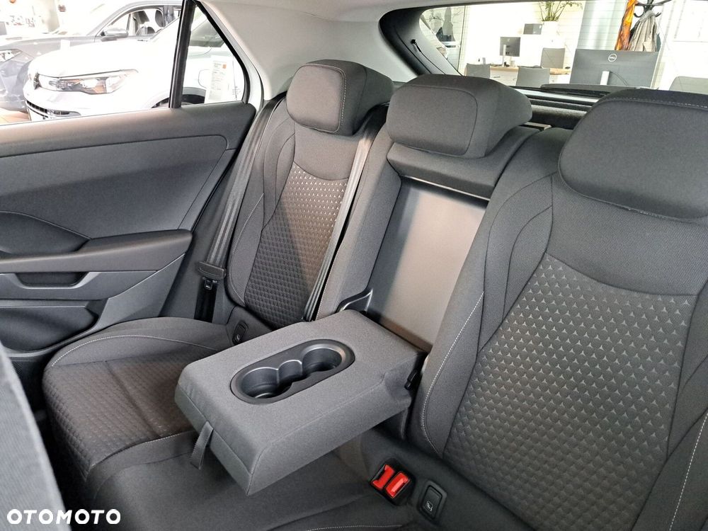 Volkswagen T-Roc - 16