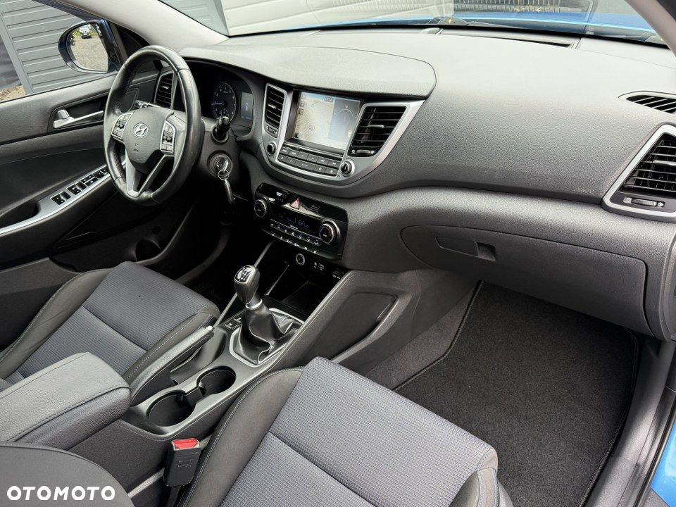 Hyundai Tucson blue 1.6 GDi 2WD Advantage - 27