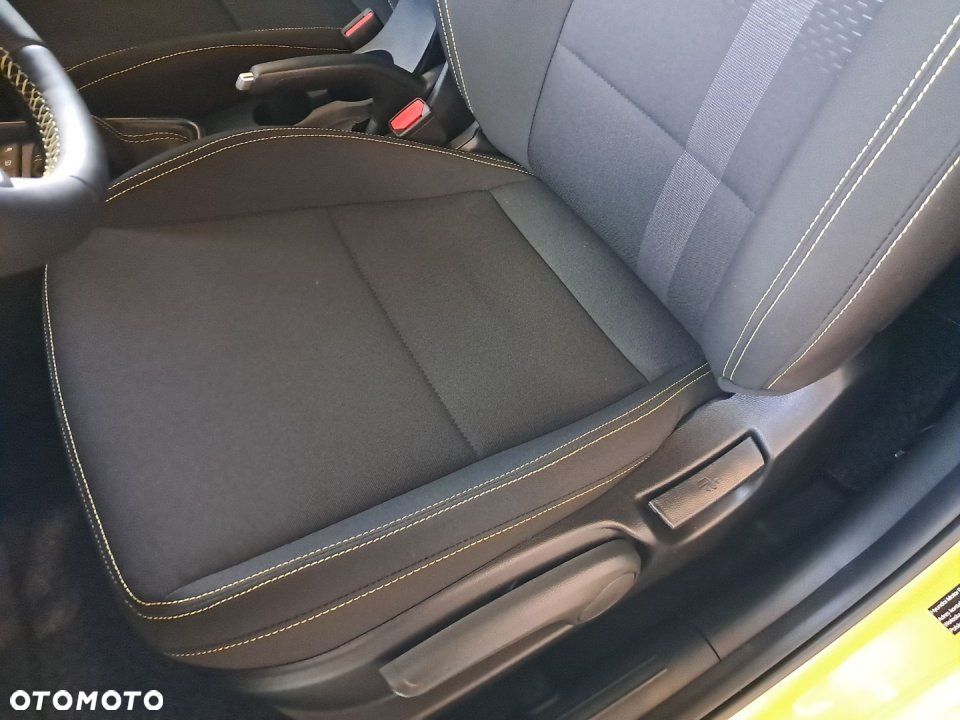 Hyundai i20 - 13