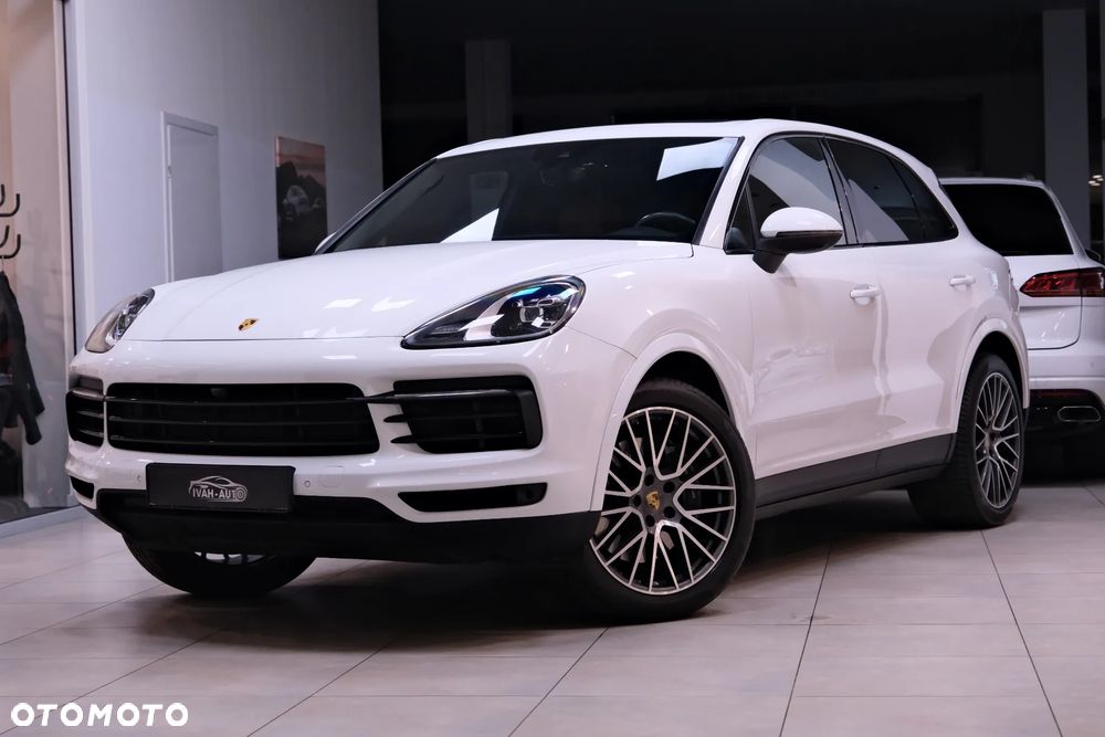 Porsche Cayenne - 8