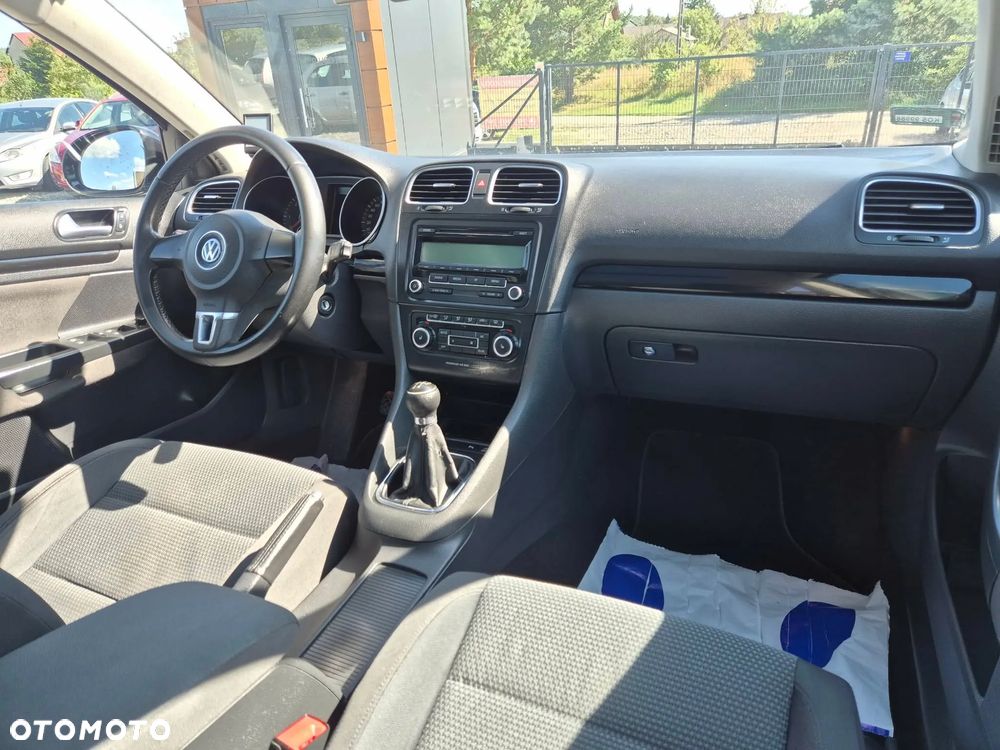 Volkswagen Golf 1.6 TDI Highline - 20