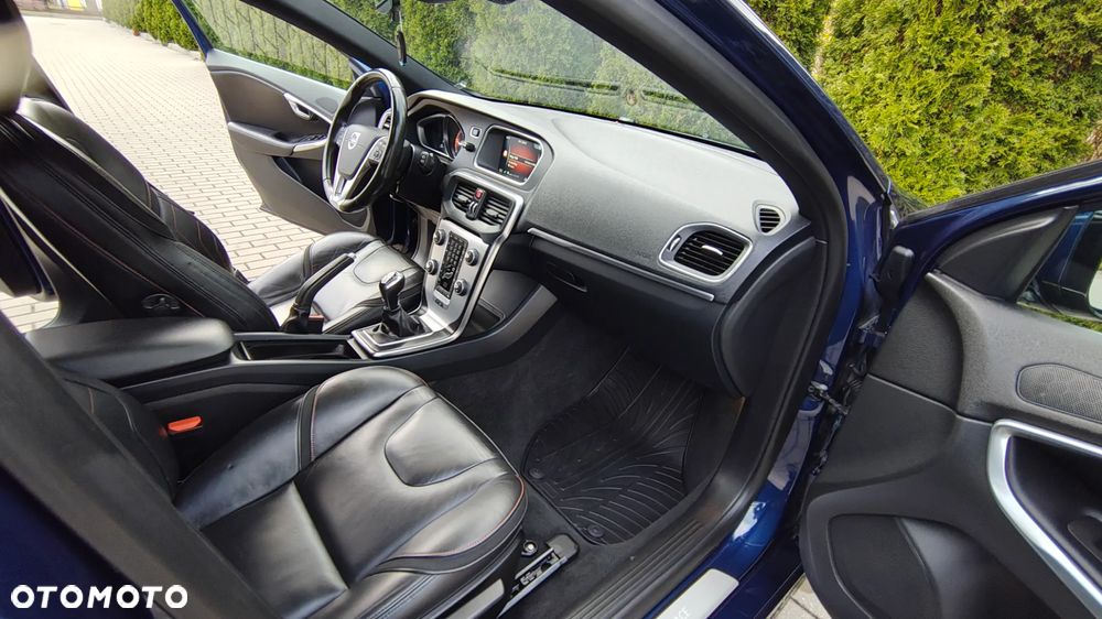 Volvo V40 D2 Ocean Race - 29