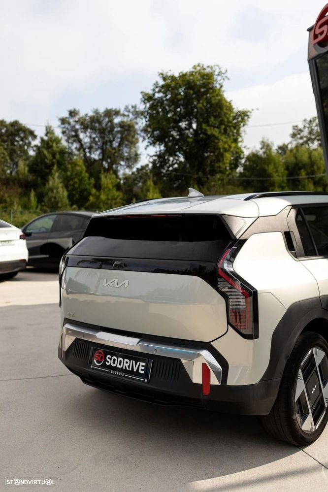 Kia EV3 81.4 kWh Tech - 22