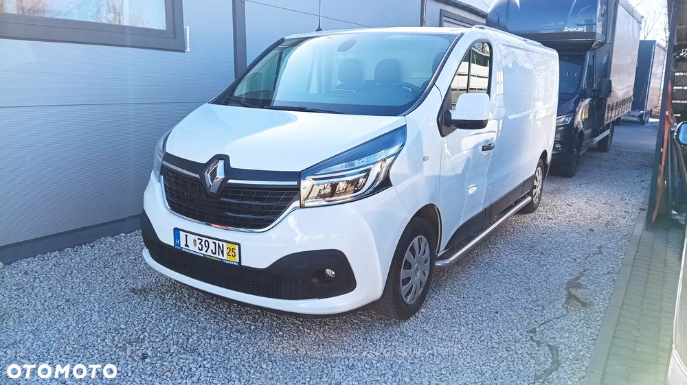 Renault Trafic - 9
