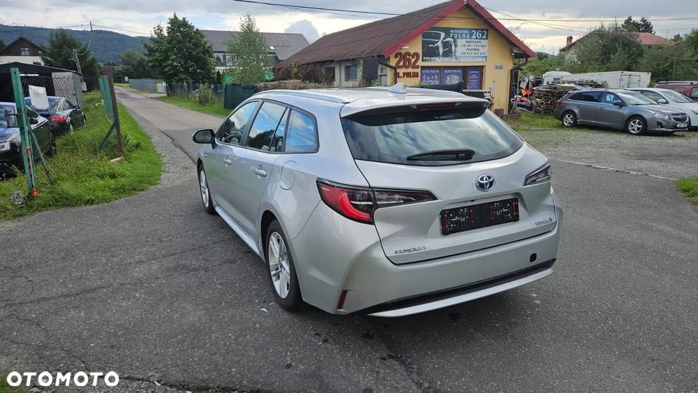 Toyota Corolla 1.8 Hybrid Business Edition - 12