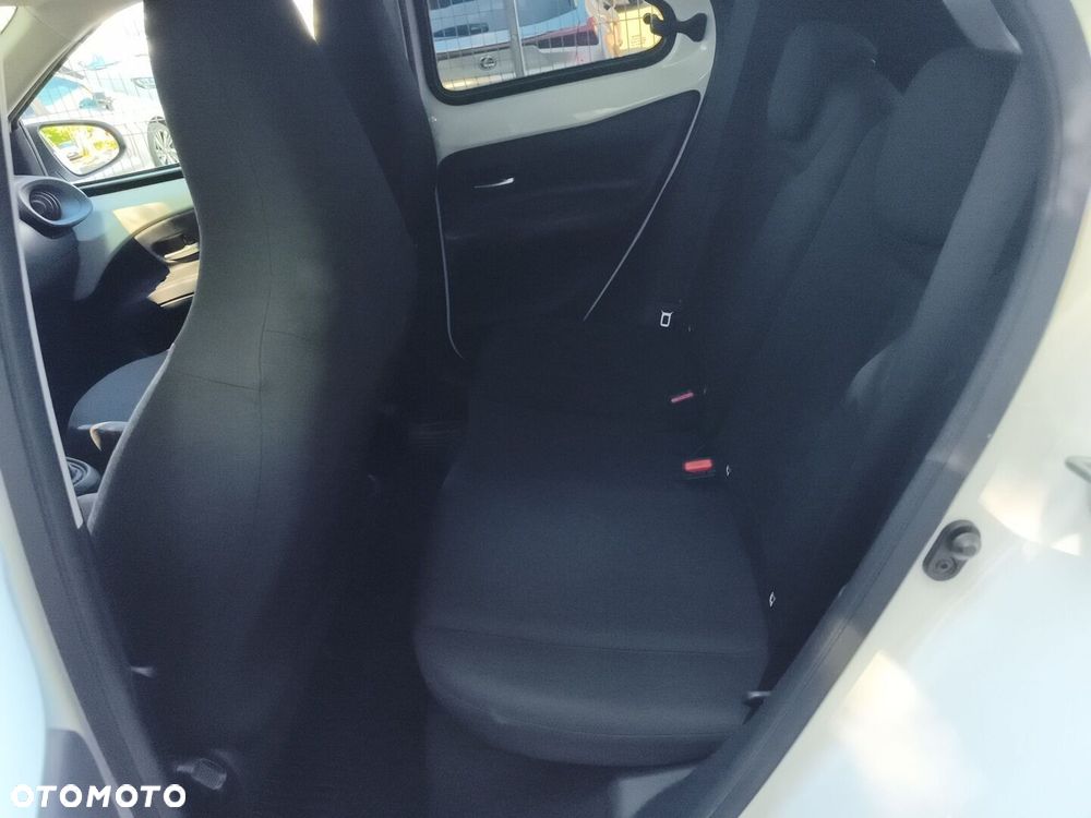 Toyota Aygo X - 14