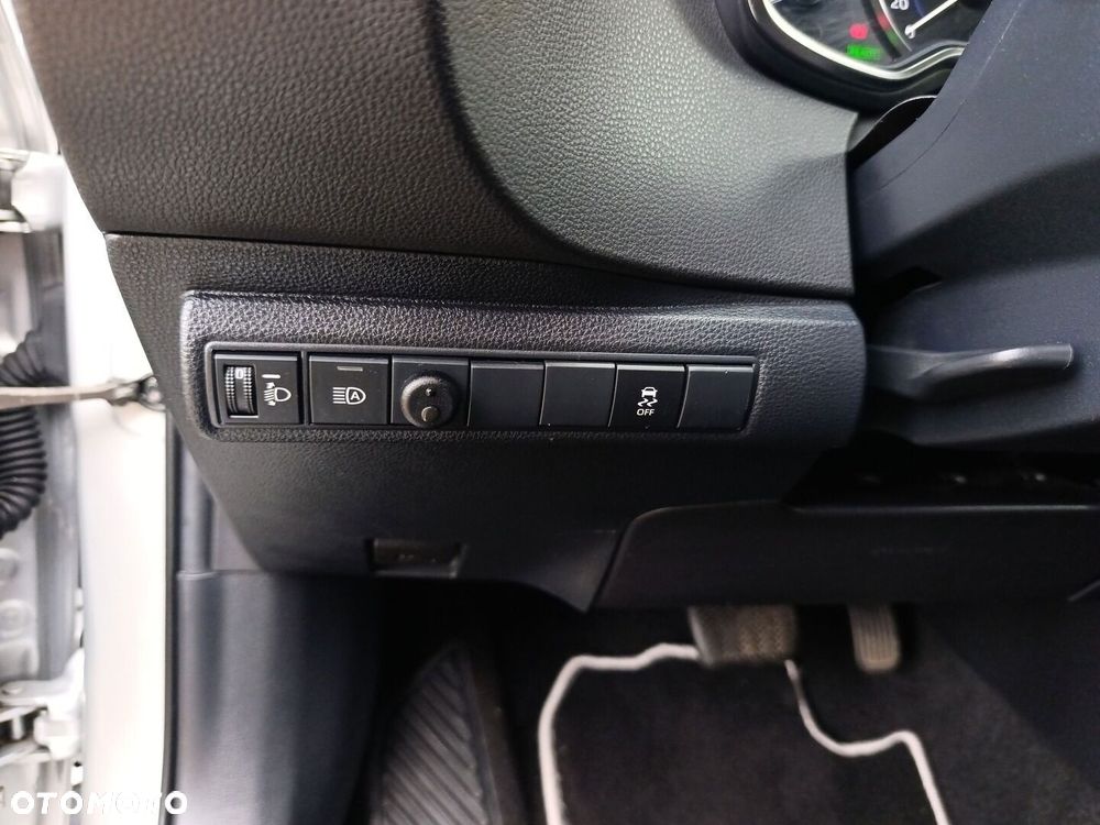 Toyota Corolla - 28