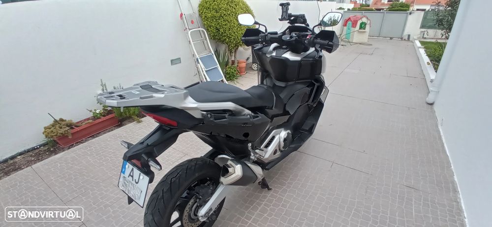 Honda Forza - 26