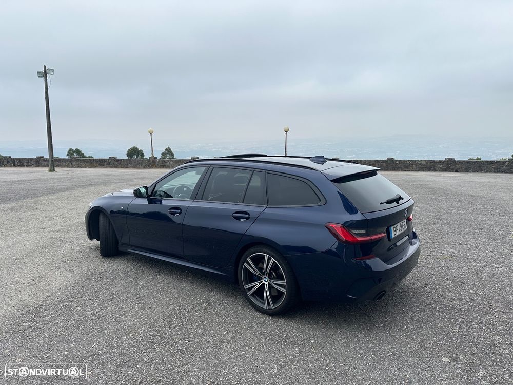 BMW 330 i Pack M Auto - 4