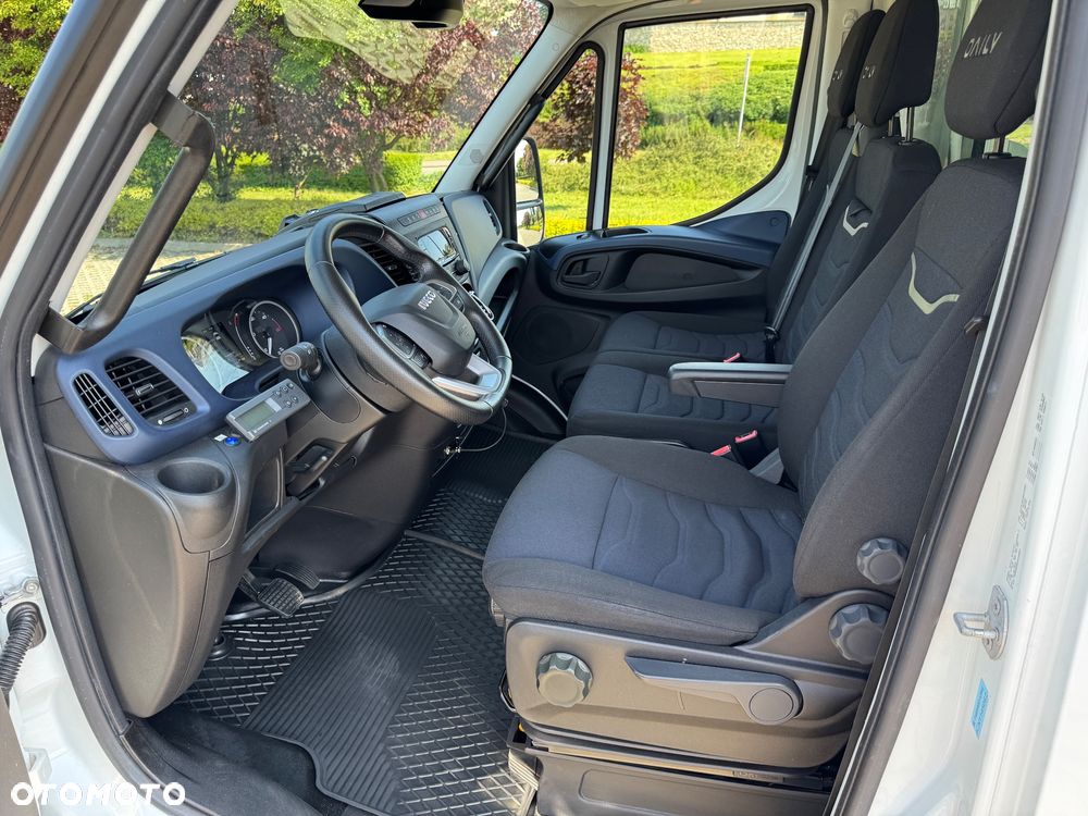 Iveco Daily‼️72C18‼️2021r 3.0 HI-MATIC Chłodnia/Mroźnia zakres -32C THERMO KING V-500 MAX Źródło Zasilania 400V Grube Ściany/Podłoga Przegroda komorowa‼️ Full LED na bliźniaku Salon Polska DMC7200kg - 24