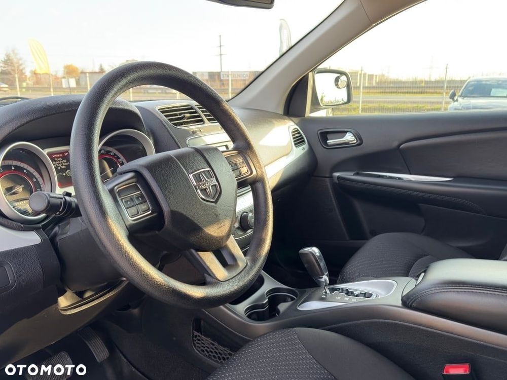 Dodge Journey - 9