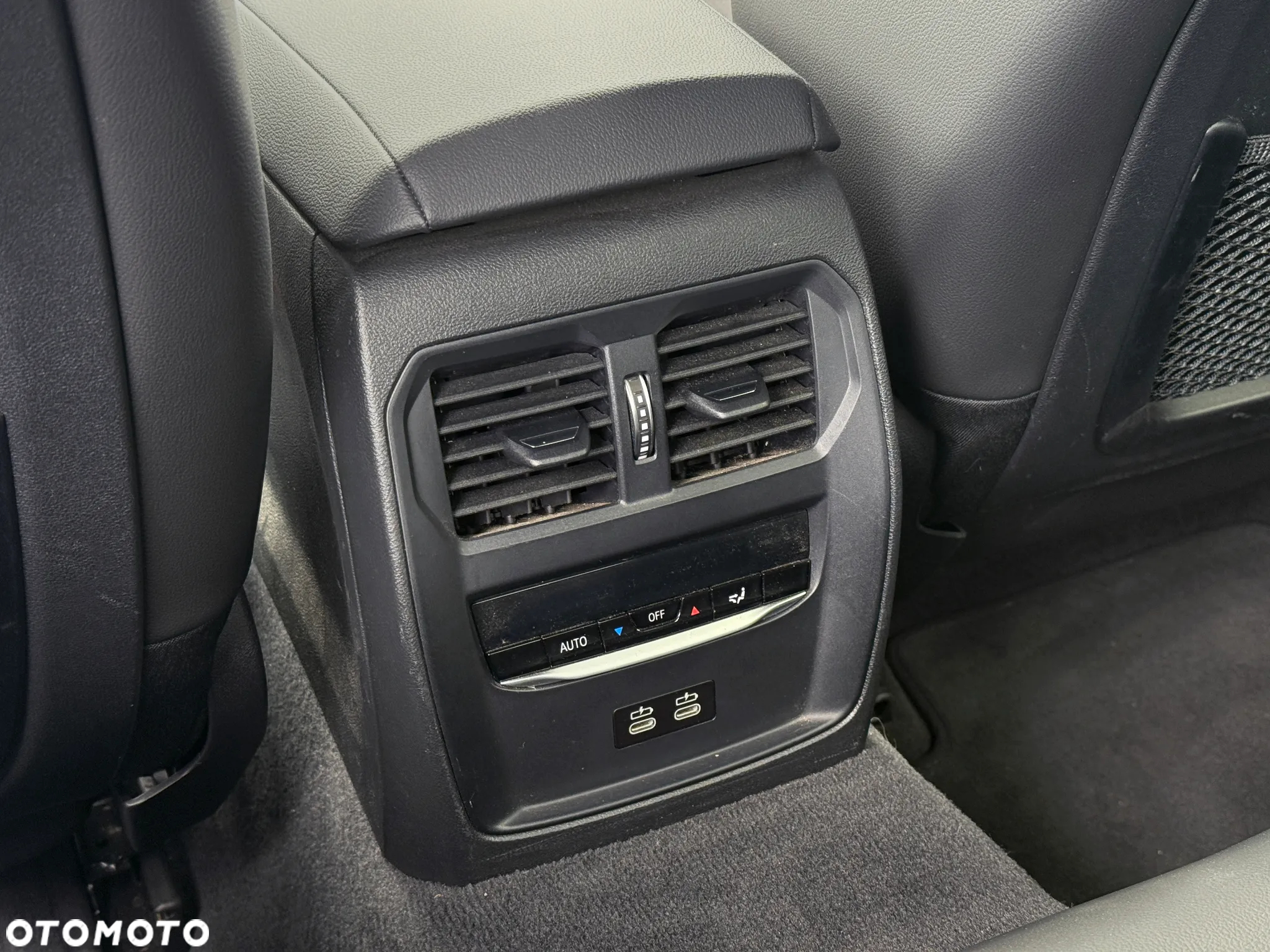 BMW Seria 3 320d M Sport - 32