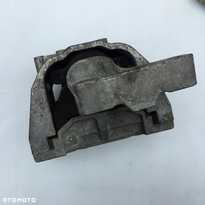 PODUSZKA SILNIKA AUDI A3 8P 2.0TDI BKD 1K0199262AF - 2