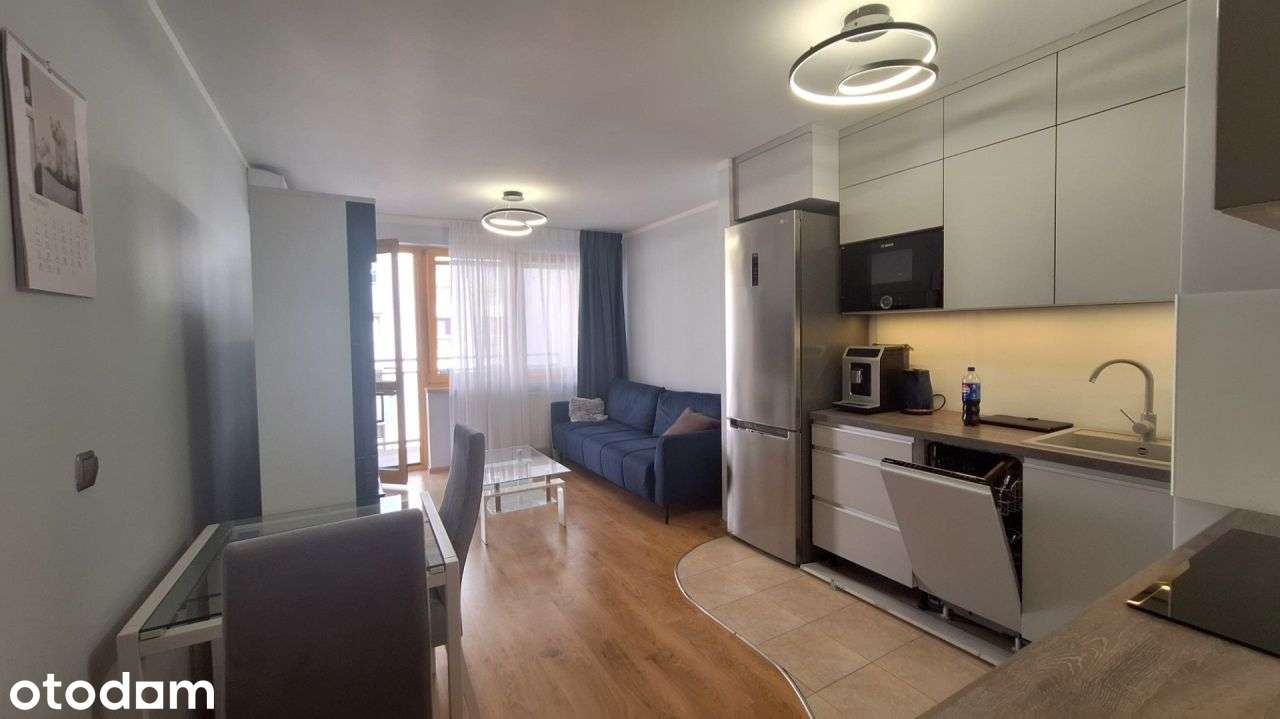 Apartament 2-pokojowy klimatyzajca duży balkon