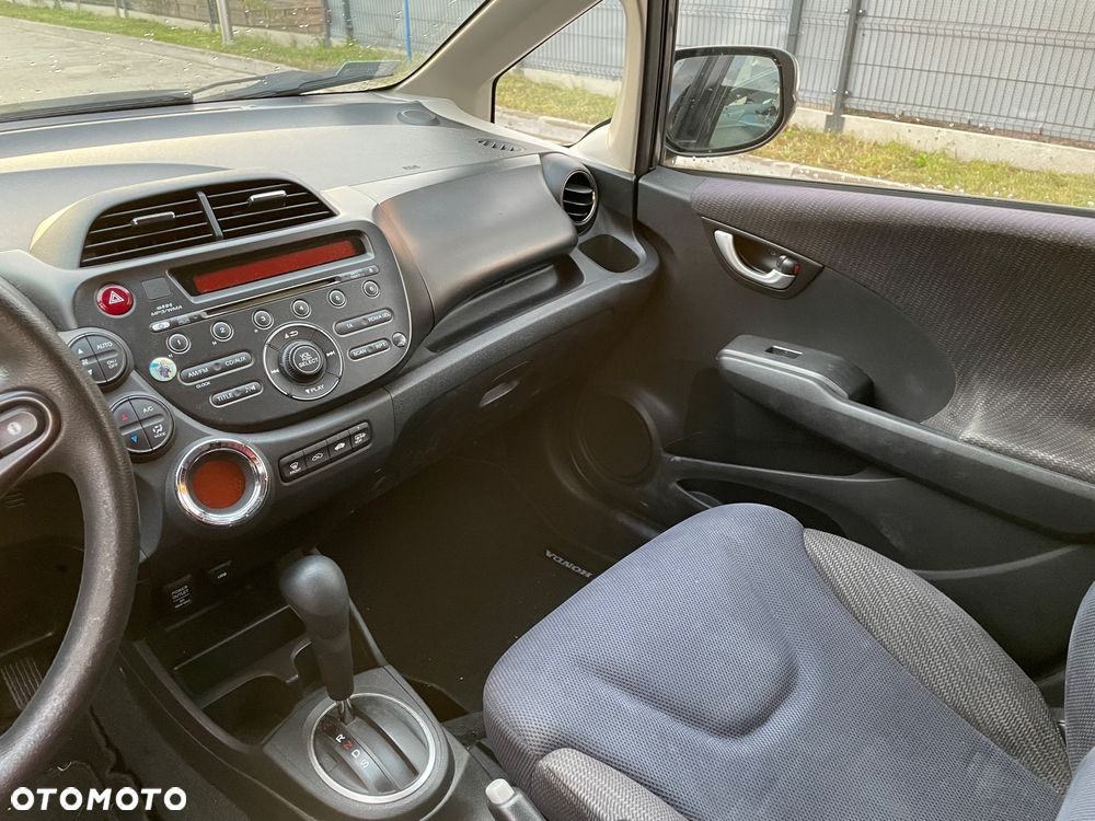 Honda Jazz 1.4 Elegance CVT - 11