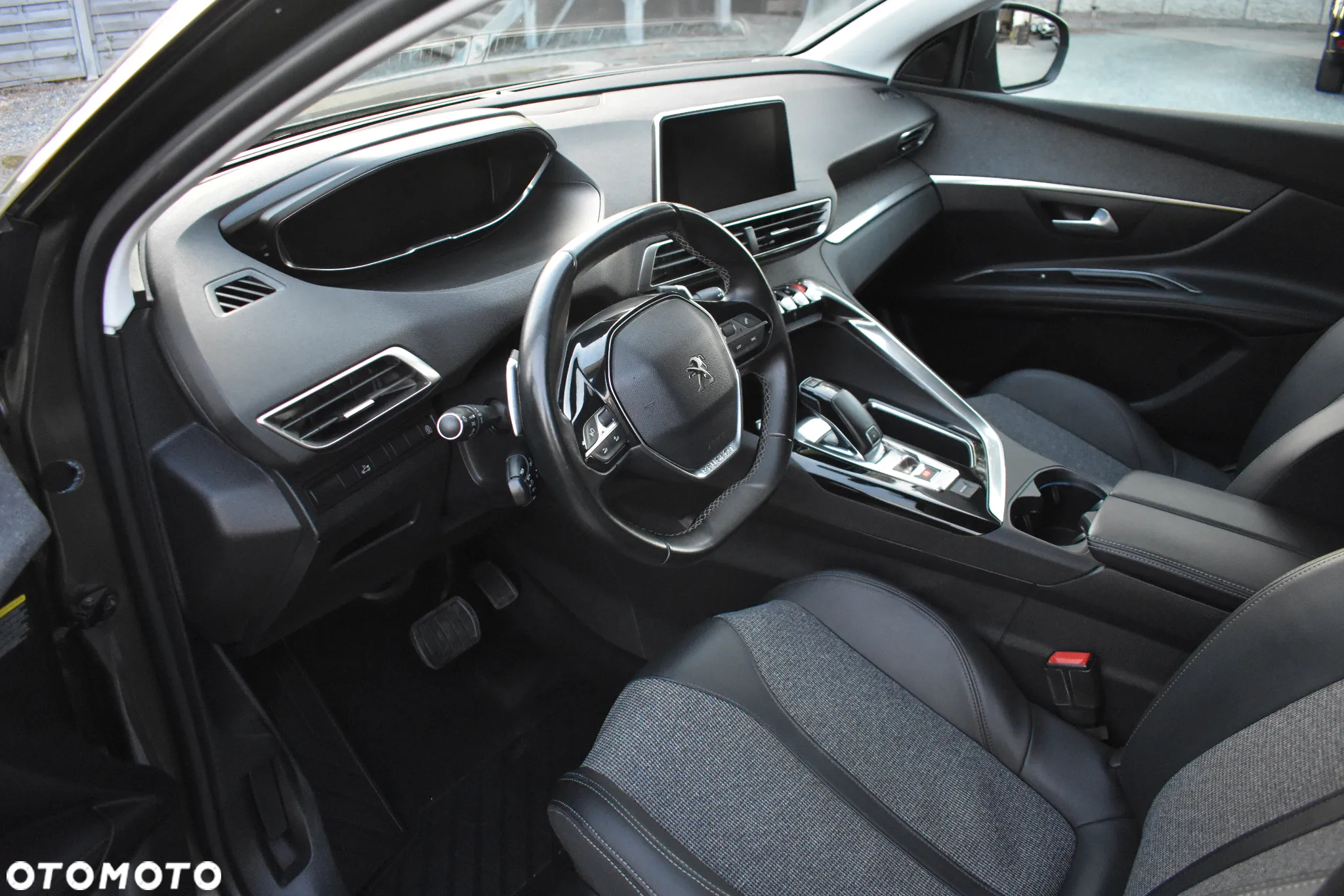 Peugeot 5008 BlueHDI 130 EAT8 Allure Pack - 24