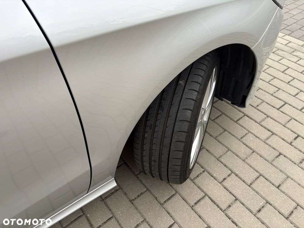 Mercedes-Benz Klasa B 180 7G-DCT - 9
