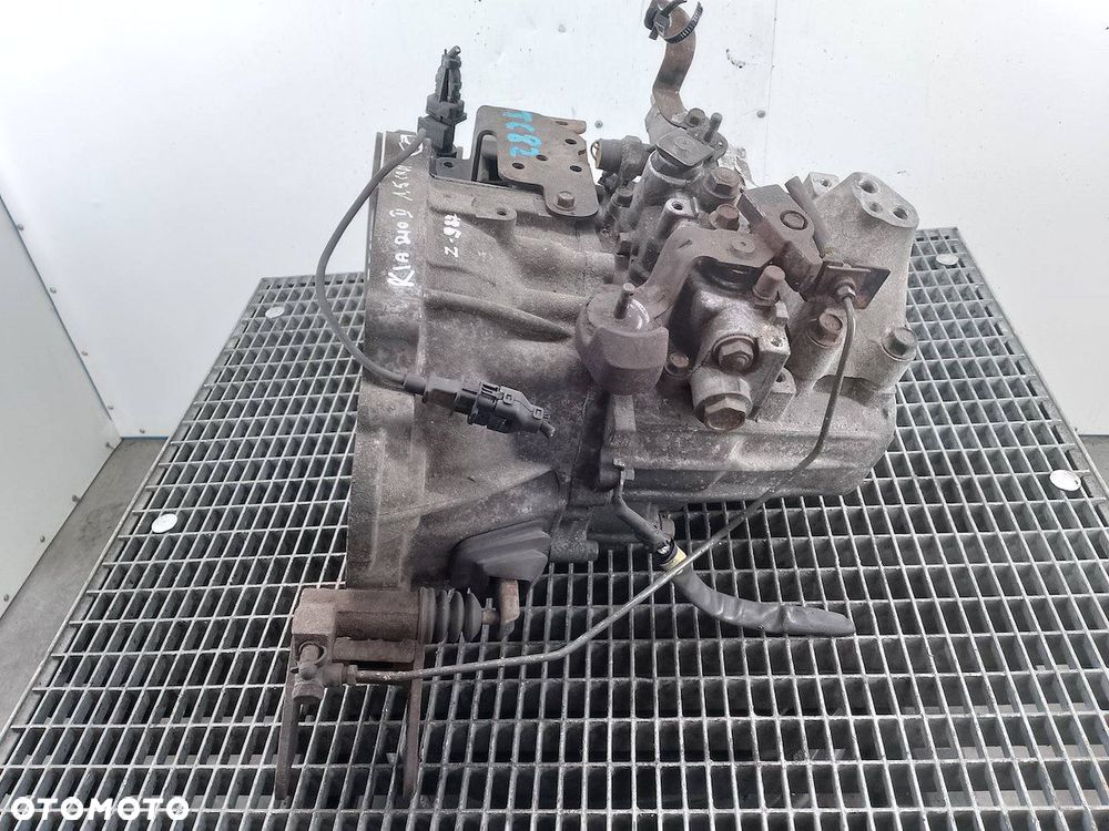 SKRZYNIA BIEGÓW MANUALNA KIA RIO II TC82 1.5 CRDI - 2