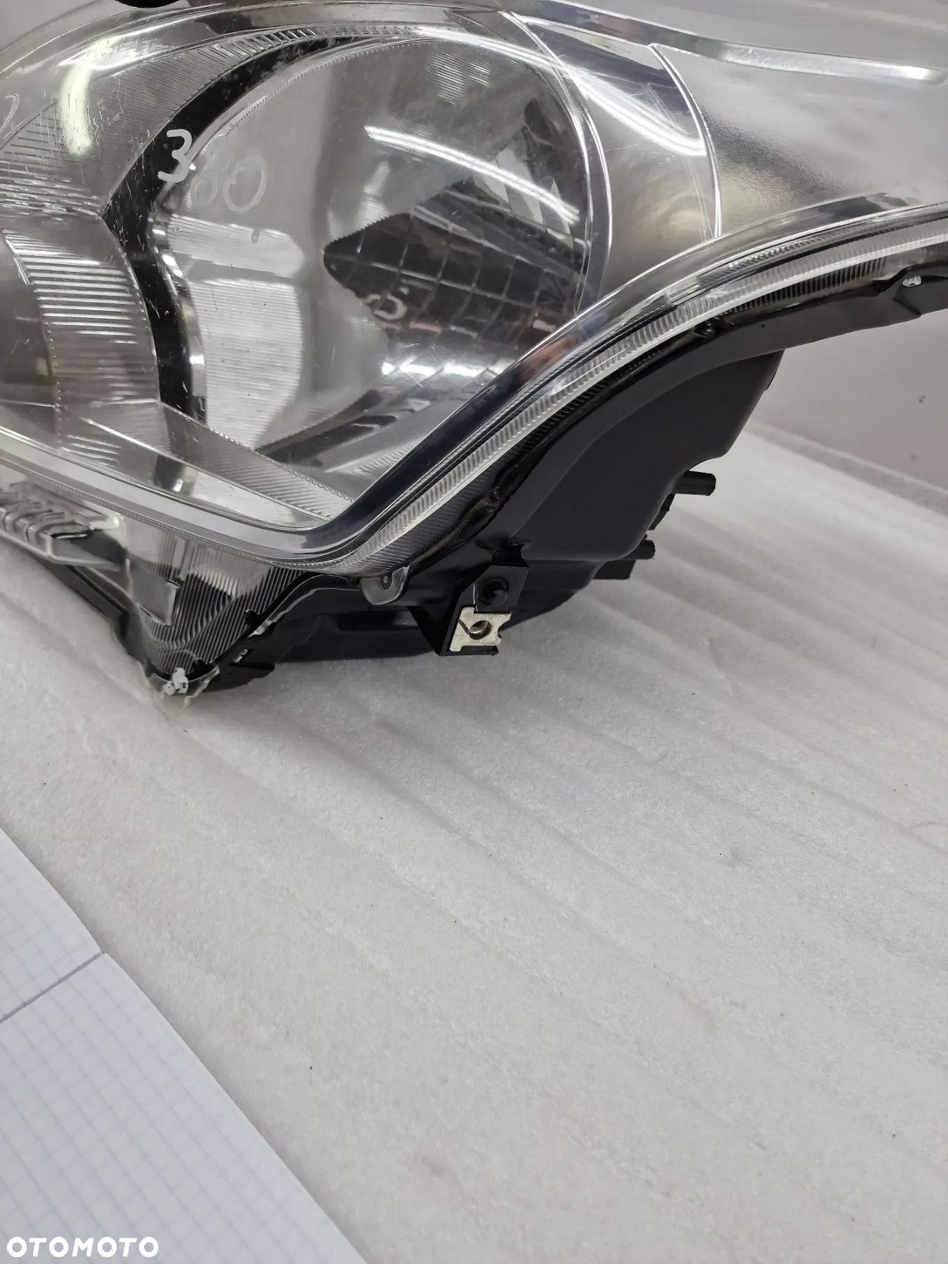 SUZUKI BALENO II 15- LEWA LAMPA PRZEDNIA PRZÓD , NR AUKCJI LA380 - 8