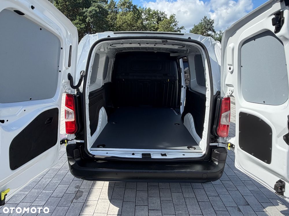 Toyota Proace city - 13