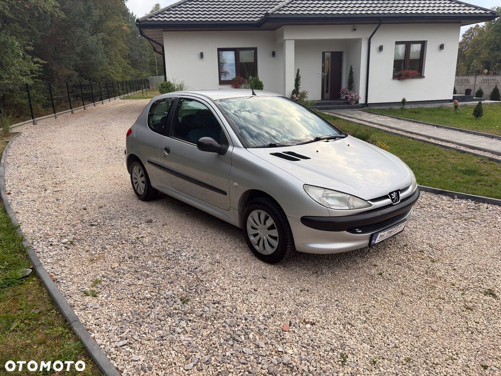 Peugeot 206 2002 photo 4