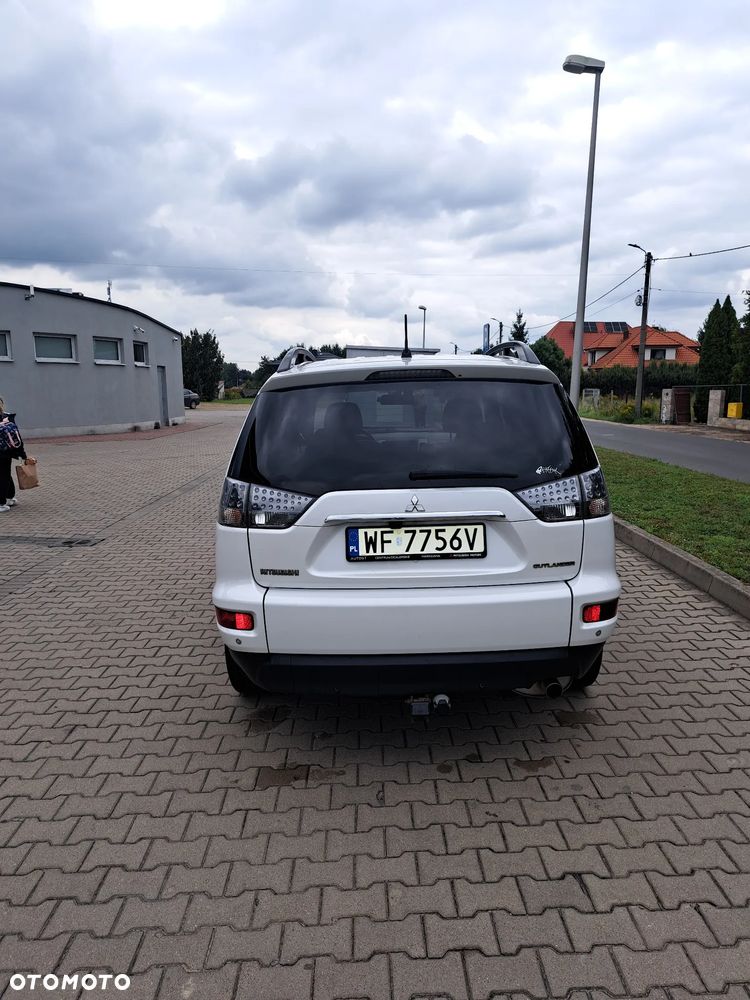 Mitsubishi Outlander 2.0 Invite 2WD - 4
