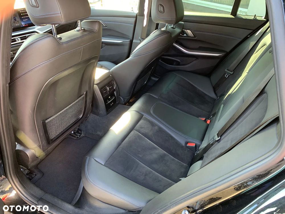 BMW Seria 3 330e M Sport sport - 9
