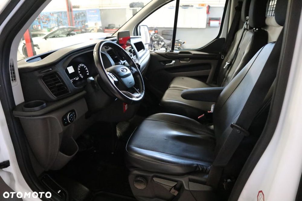 Ford Transit - 17