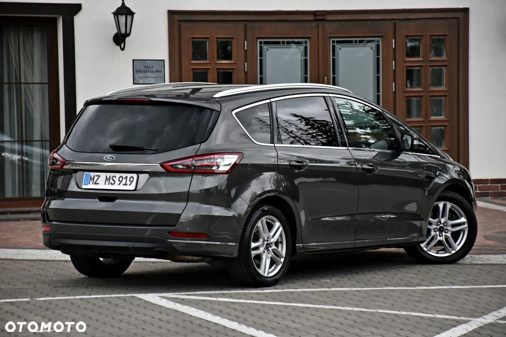 Ford S-Max 2.0 TDCi Titanium PowerShift - 23