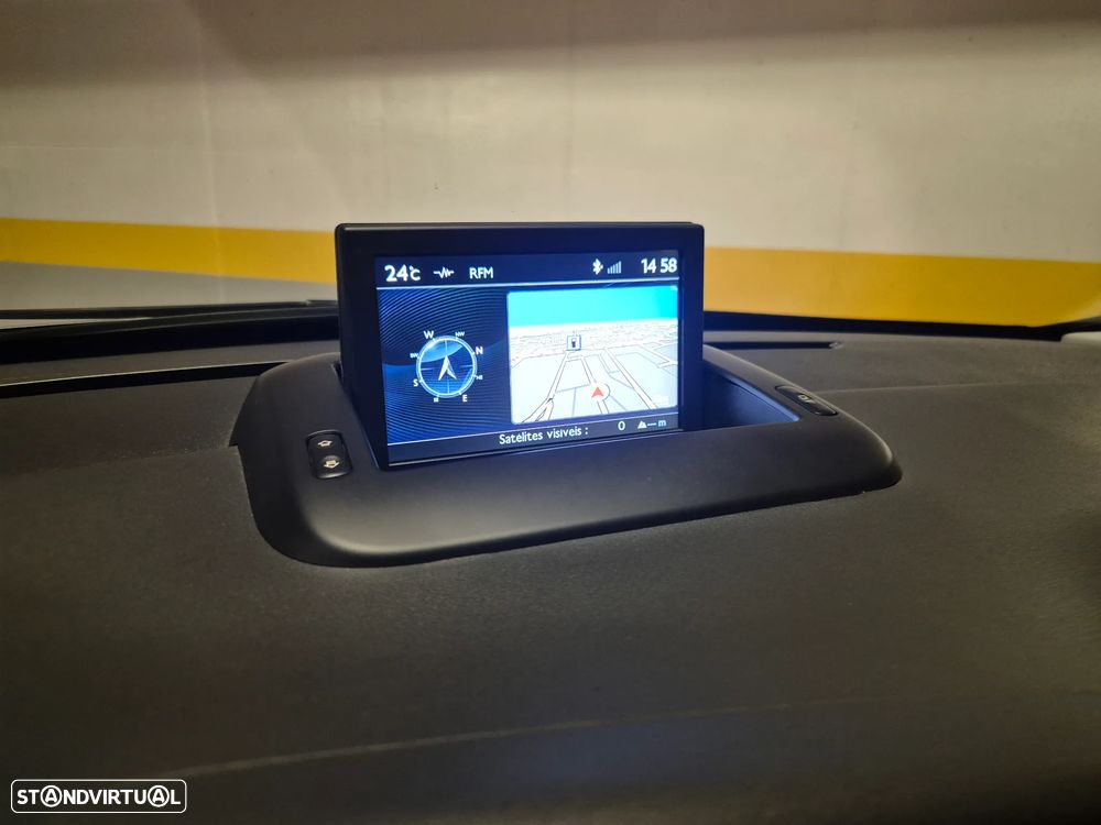 Peugeot 3008 1.6 e-HDi Style 2-Tronic - 19
