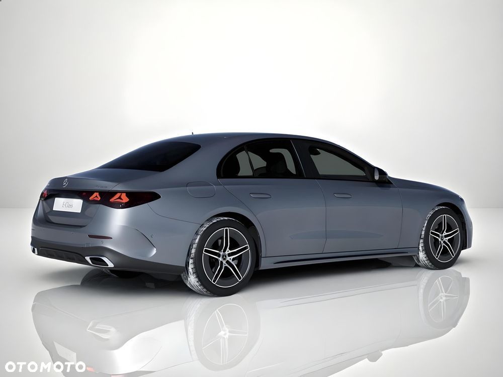Mercedes-Benz Klasa E 220 d mHEV 4-Matic AMG 9G-Tronic - 3