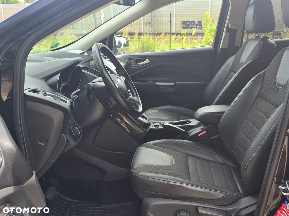 Ford Kuga 2.0 TDCi 4x4 Titanium - 18