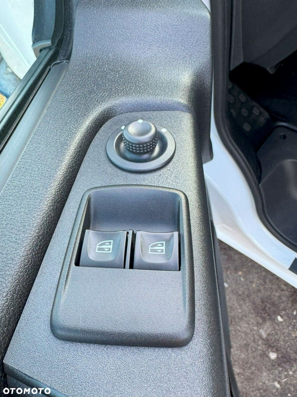 Renault Trafic - 16