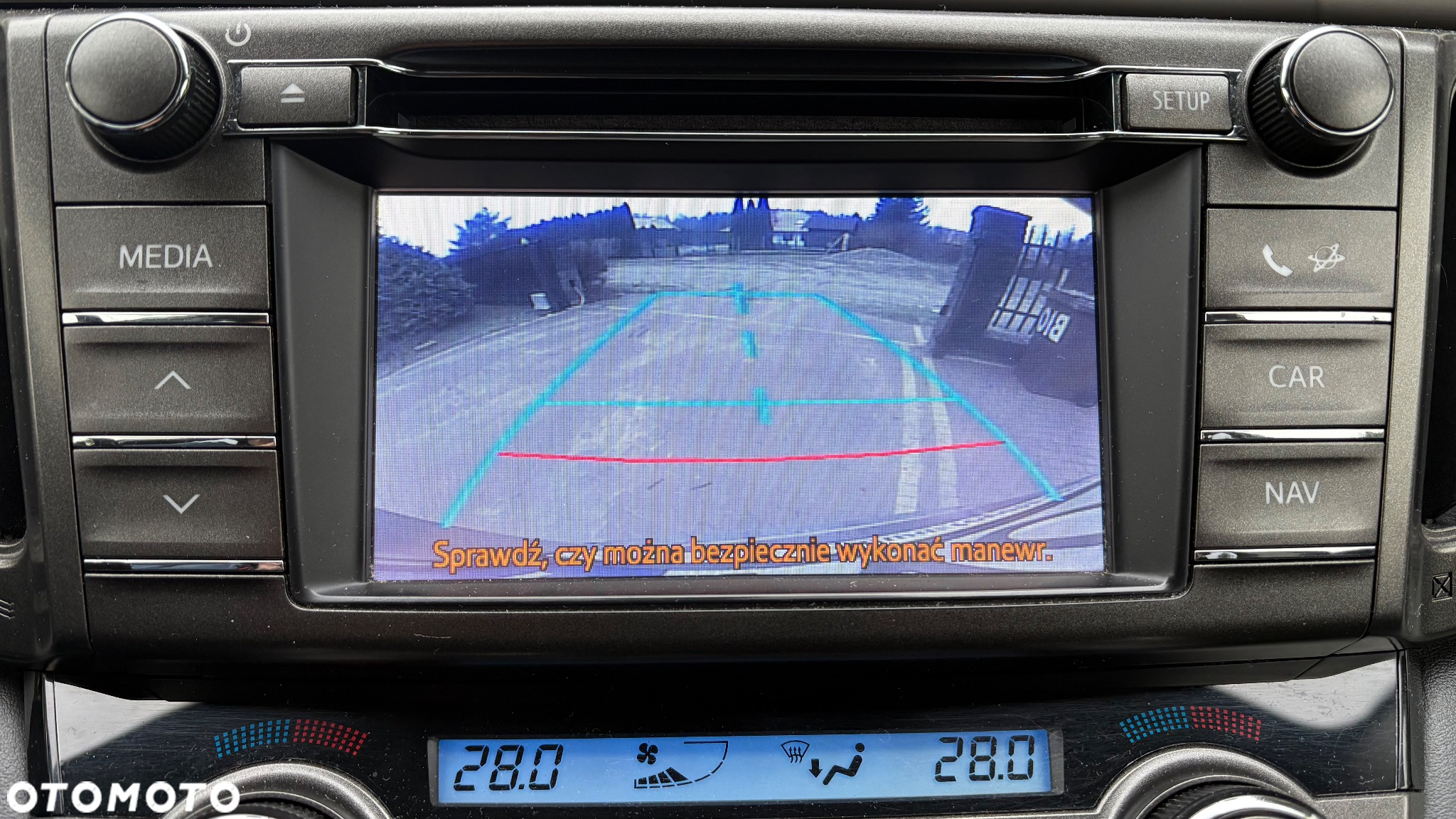 Toyota RAV4 2.0 D-4D Active 4x2 - 19