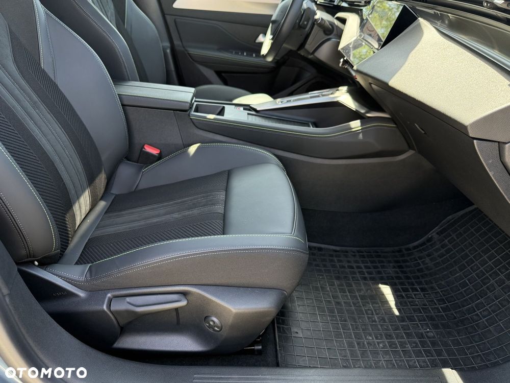 Peugeot 308 - 19