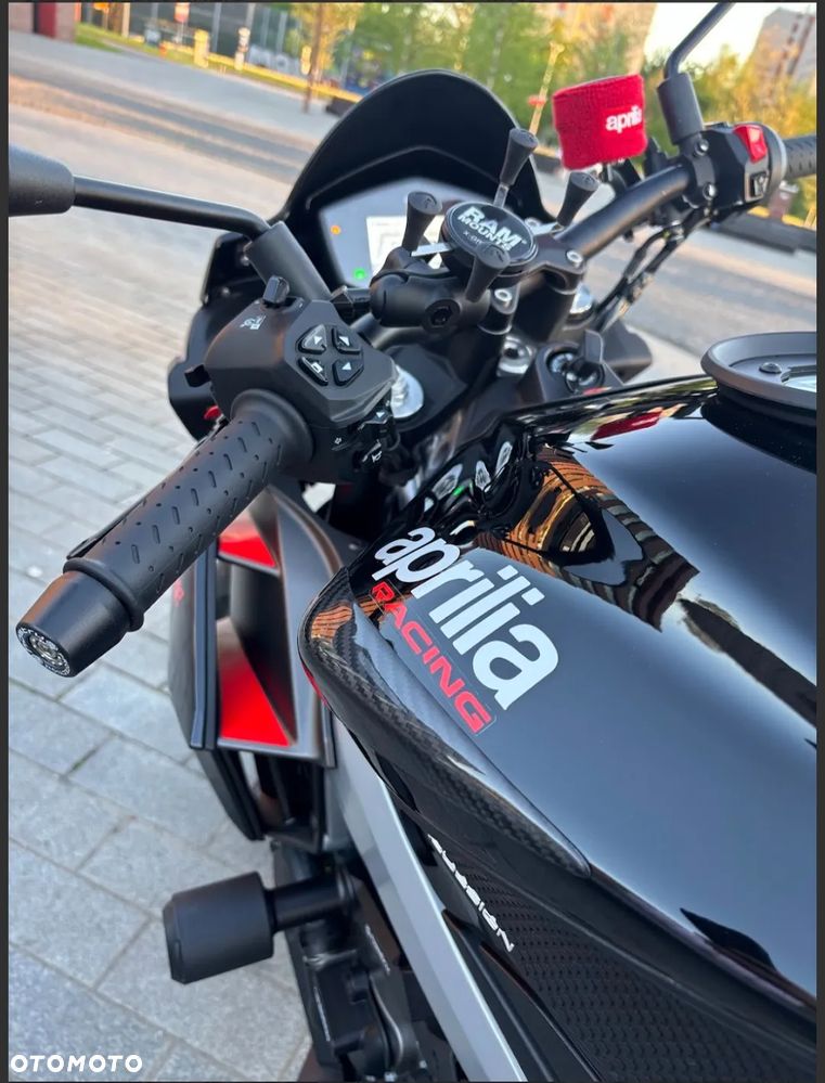 Aprilia Tuono - 13