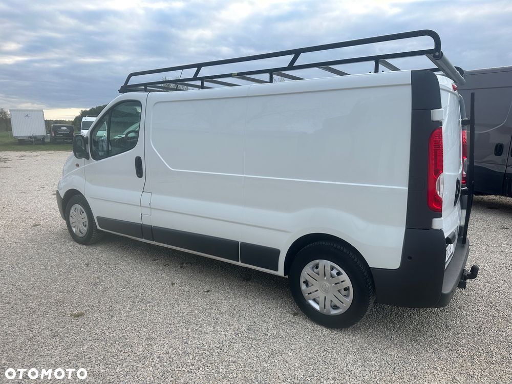 Opel Vivaro - 3