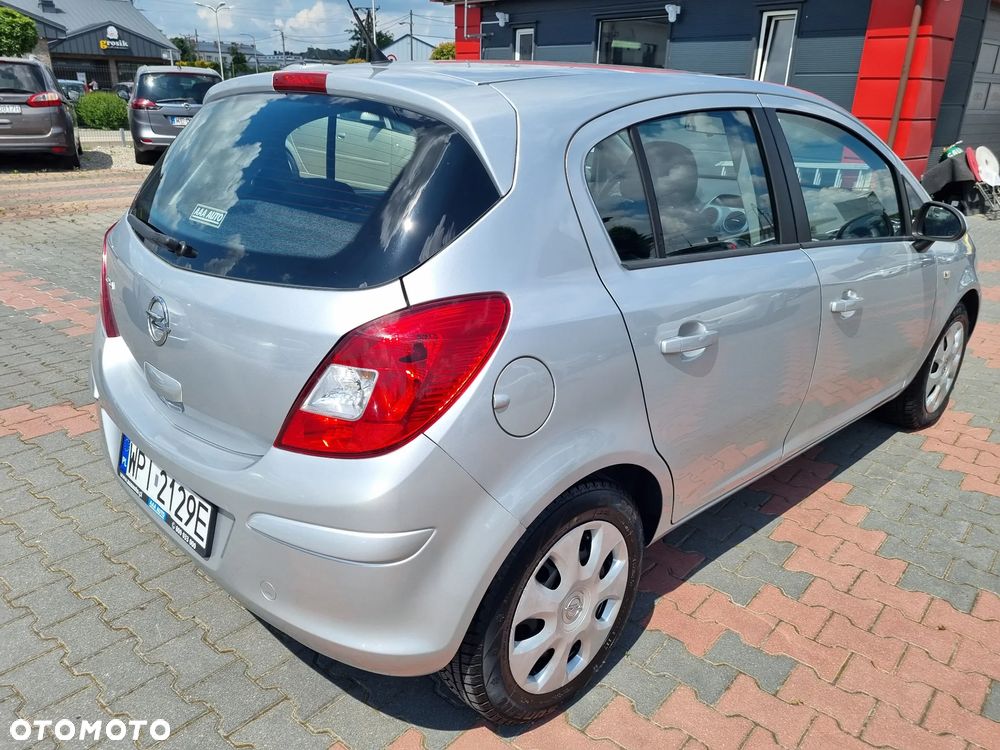 Opel Corsa 1.2 16V Enjoy - 6
