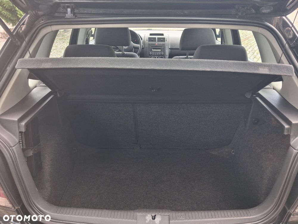 Volkswagen Polo - 21