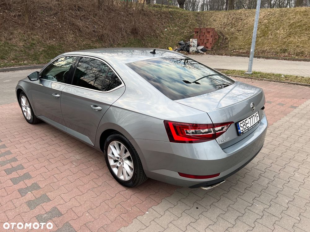 Skoda Superb 2.0 TSI 4x4 Ambition DSG - 6