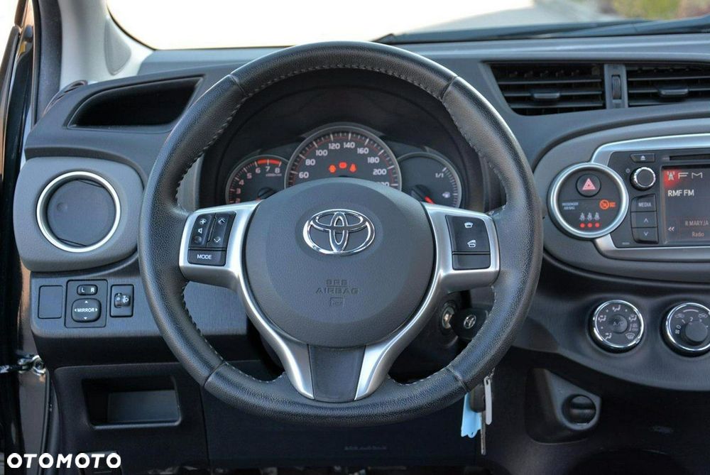 Toyota Yaris 1.33 VVT-i - 25