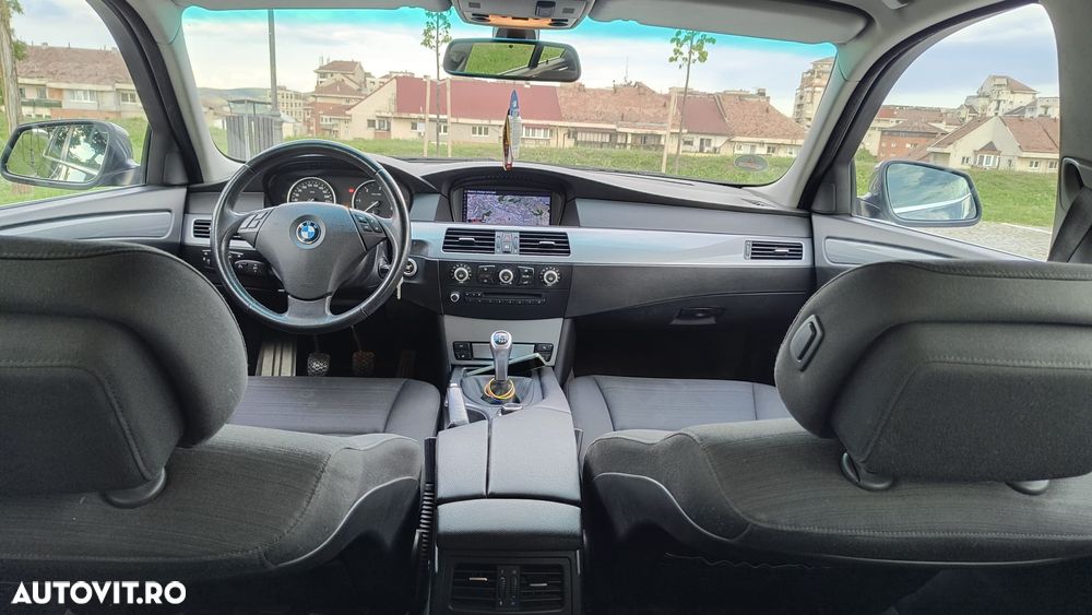 BMW Seria 5 520d - 4