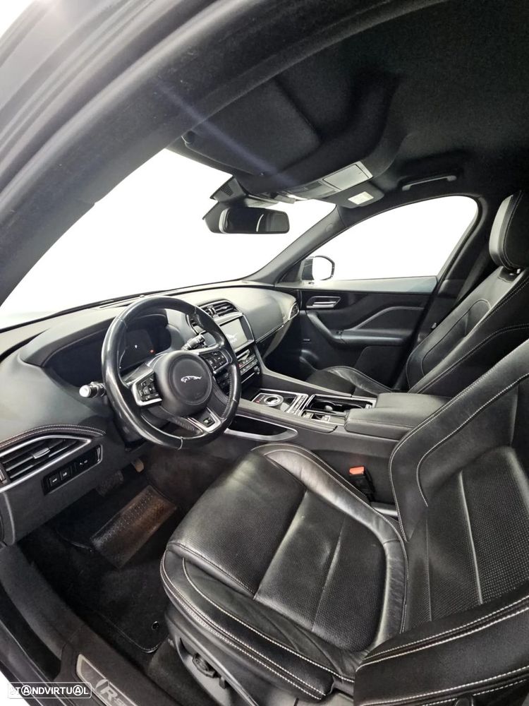 Jaguar F-Pace 2.0 i4D R-Sport AWD Aut. - 11