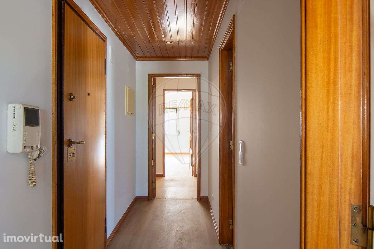 Apartamento T2 para arrendamento - Grande imagem: 3/13