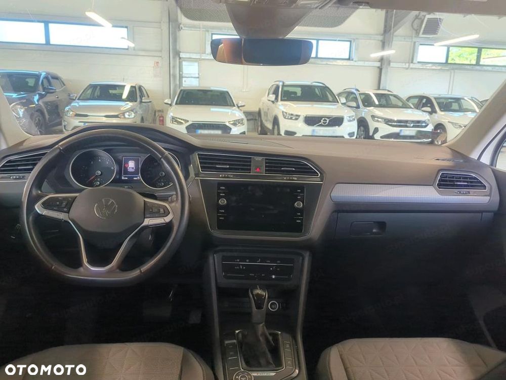 Volkswagen Tiguan 2.0 TSI 4Mot Life DSG - 6