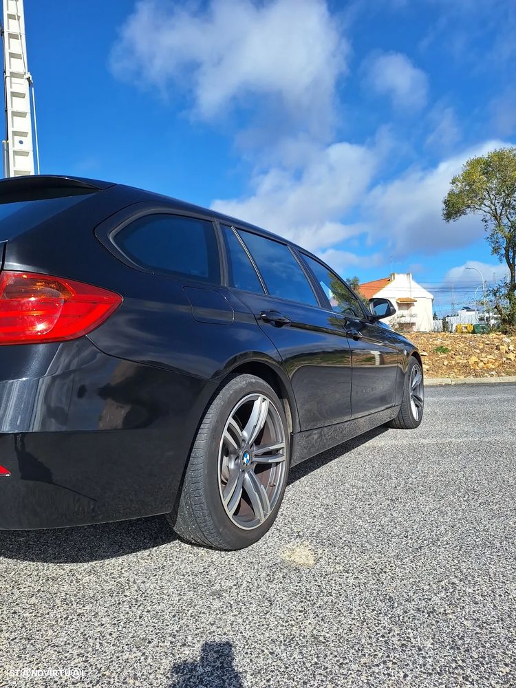 BMW 320 d - 3