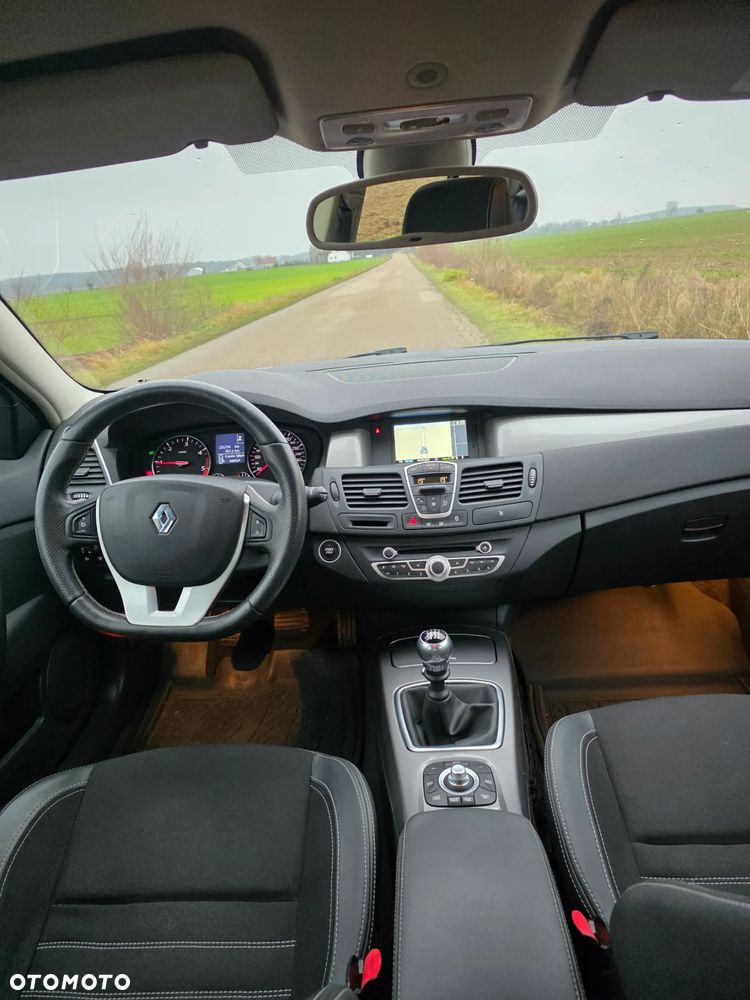 Renault Laguna dCi 110 FAP Emotion - 11