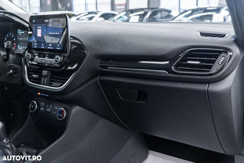 Ford Fiesta 1.1 Trend - 37